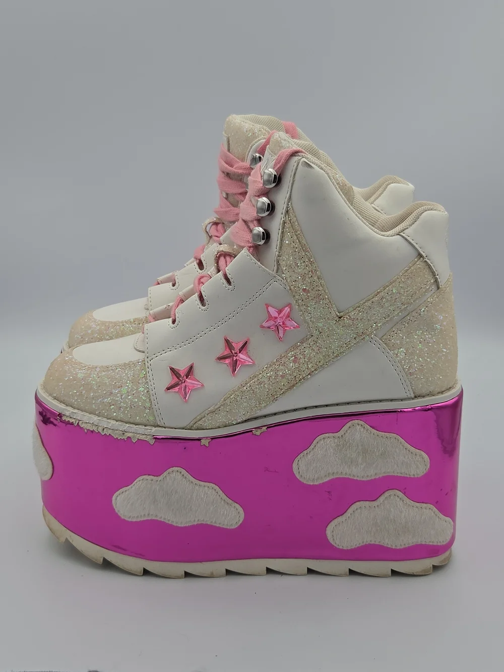 YRU Pink Glitter Cloud Platform Sneakers with Star Accents Size 7